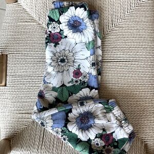 Floral Baby Gap Toddler Size 2 Sweatpants/joggers